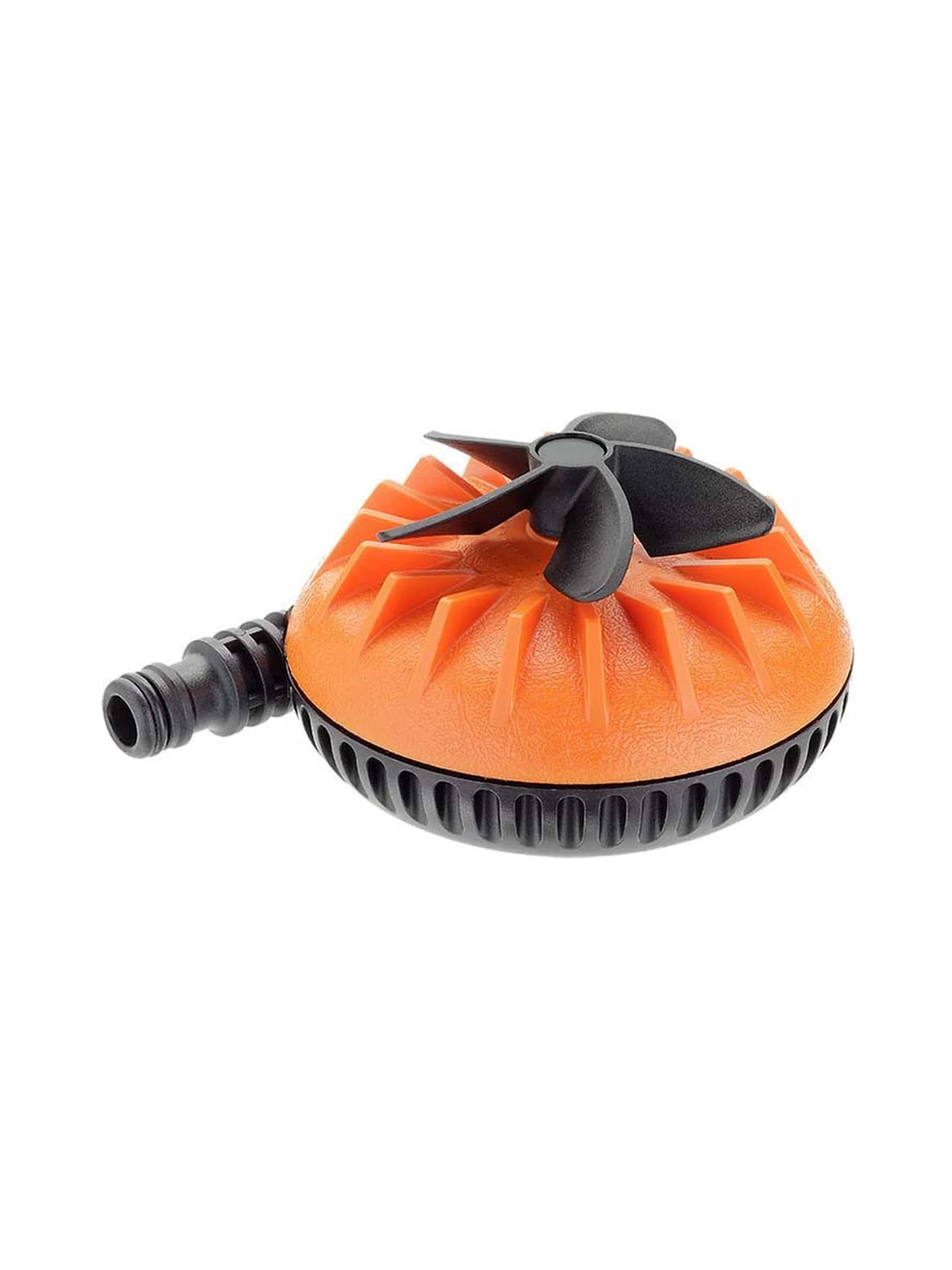 ממטרה מסתובבת Claber Rollina 8656 בכתום ושחור עם רוטור חמישה להבים, נמוכה ונייחת, על רקע לבן - משתלות הדר נוי