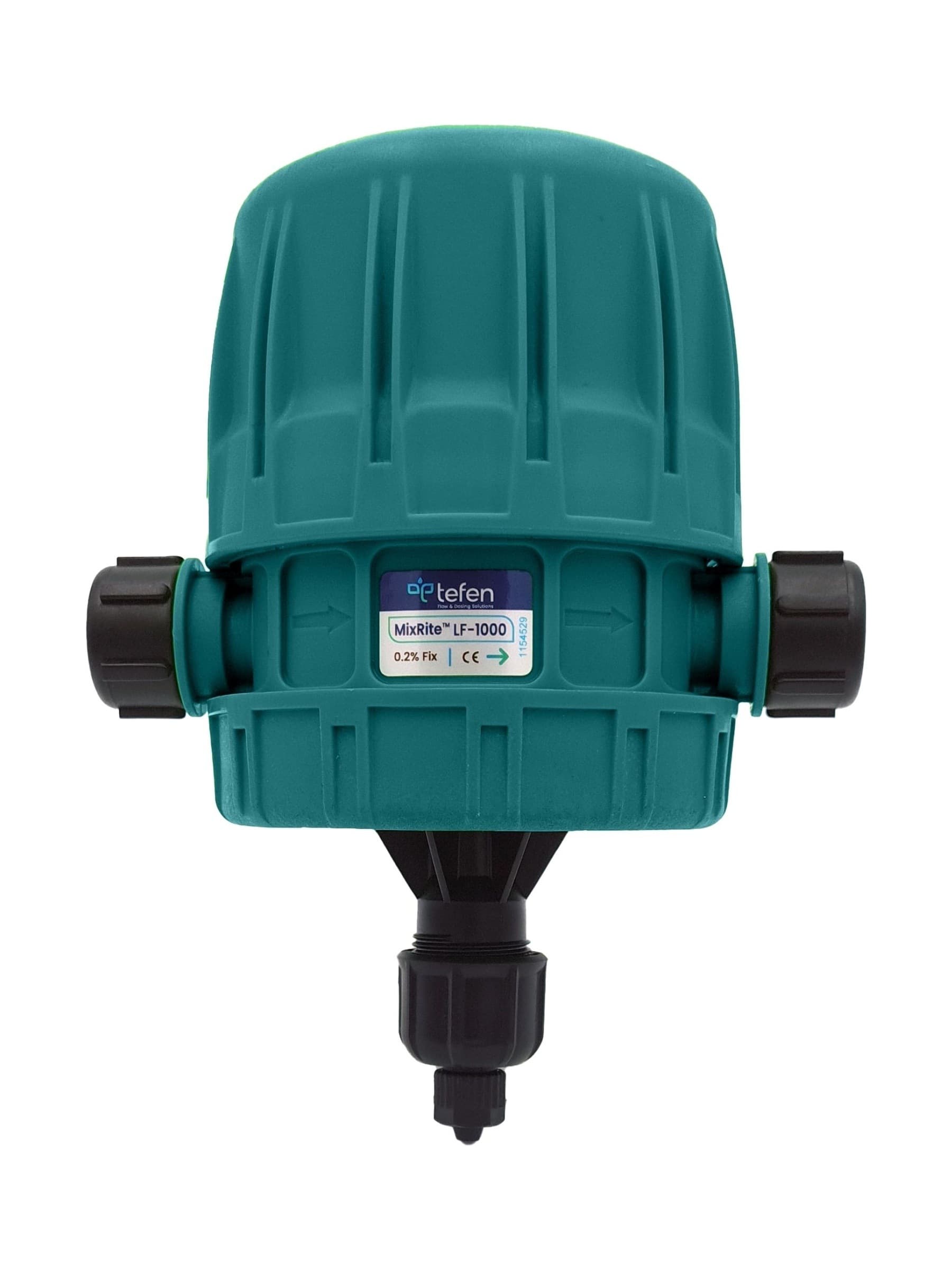 משאבת דשן MixRite LF-1000 של תפן, גוף טורקיז, מדשנת הידראולית ביחס קבוע 0.2 אחוז לספיקה נמוכה