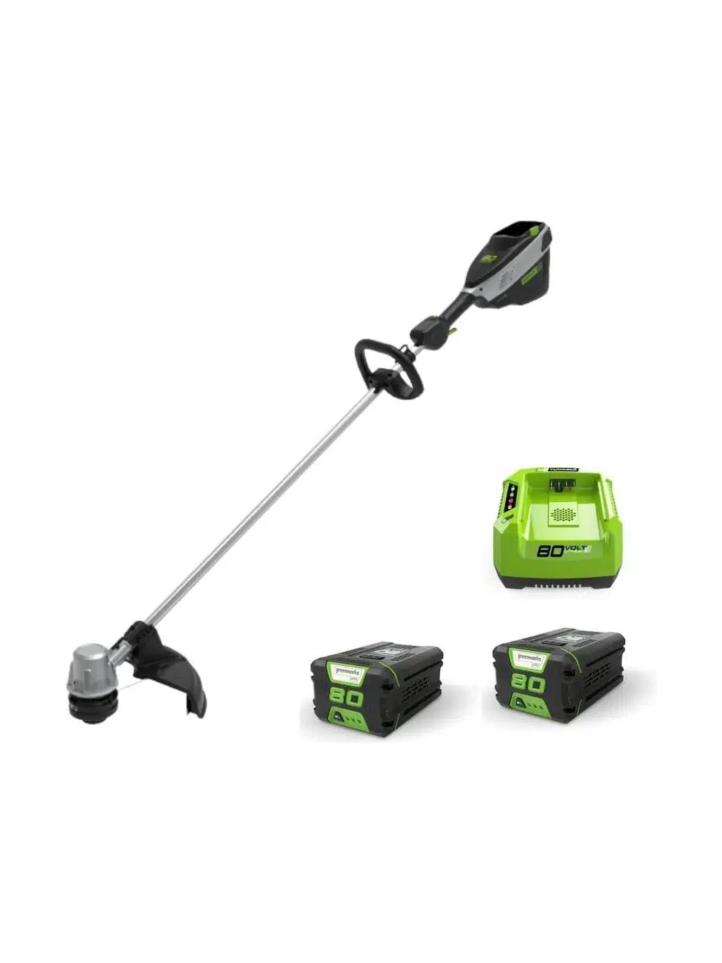 חרמש 41 ס״מ (16 אינץ׳) 80 וולט נטען, Greenworks STB460: החרמש עם שתי סוללות 2 אמפר ומטען לצידו, על רקע לבן
