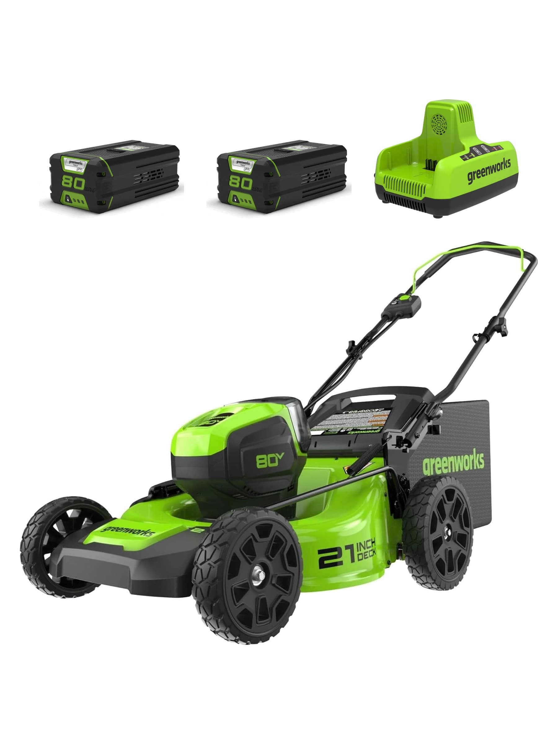 מכסחת דשא 51 ס״מ 80 וולט נטענת נדחפת, Greenworks GLM801602: המכסחת עם שתי סוללות 4 אמפר ומטען כפול מעליה, על רקע לבן