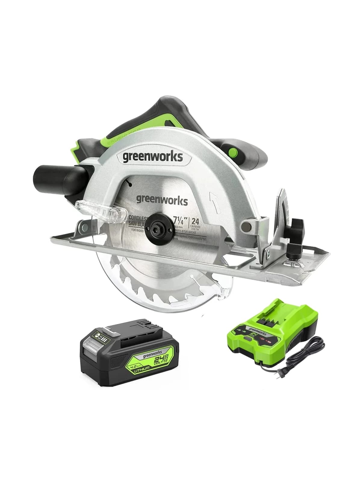 מסור עגול 18 ס״מ 24 וולט נטען, Greenworks CRD401: המסור עם סוללת 4 אמפר ומטען ירוק לצידו, על רקע לבן