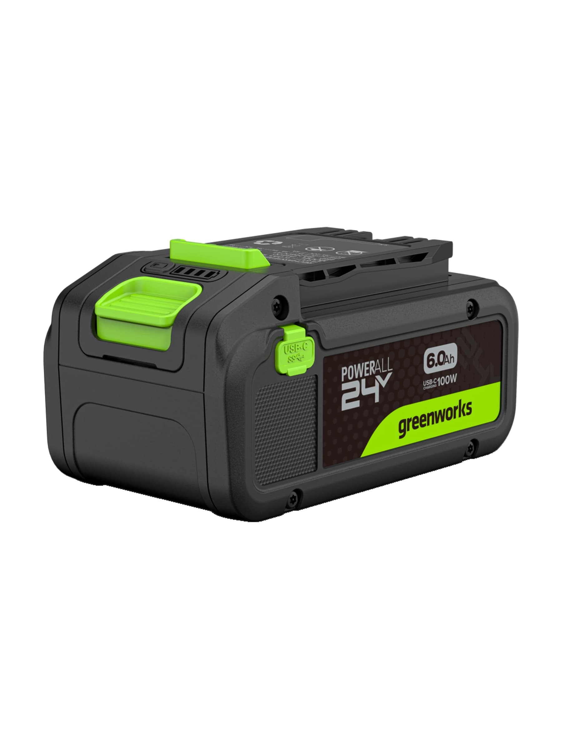 סוללה 6 אמפר 24 וולט נטענת עם יציאת USB-C, Greenworks BA2460CA1: הסוללה במבט אלכסוני מלפנים, עם תווית 6 אמפר שעה ויציאת USB-C של 100 ואט, על רקע לבן