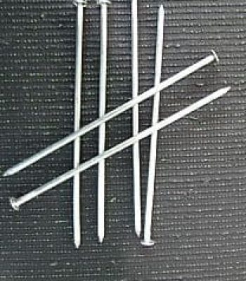 מסמרים לדשא סינטטי 5 ק"ג